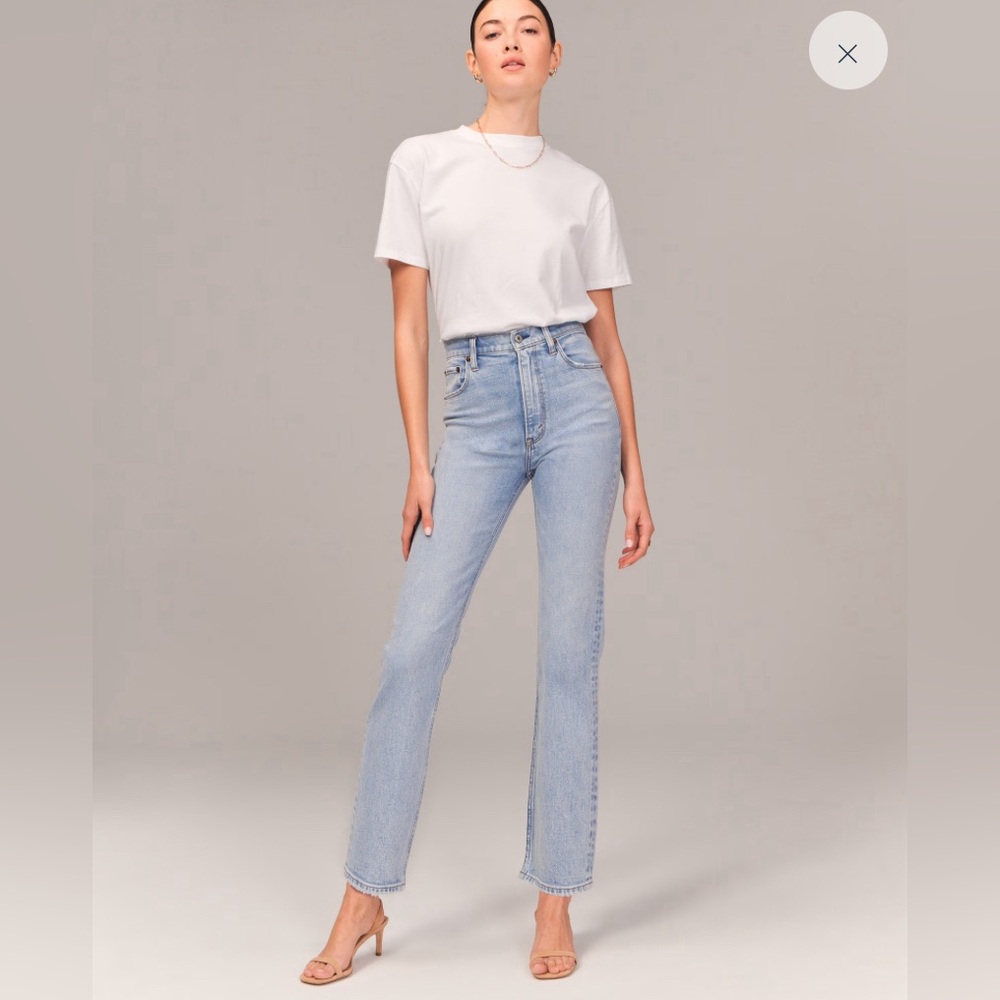 Abercrombie Ultra high rise straight ankle jean